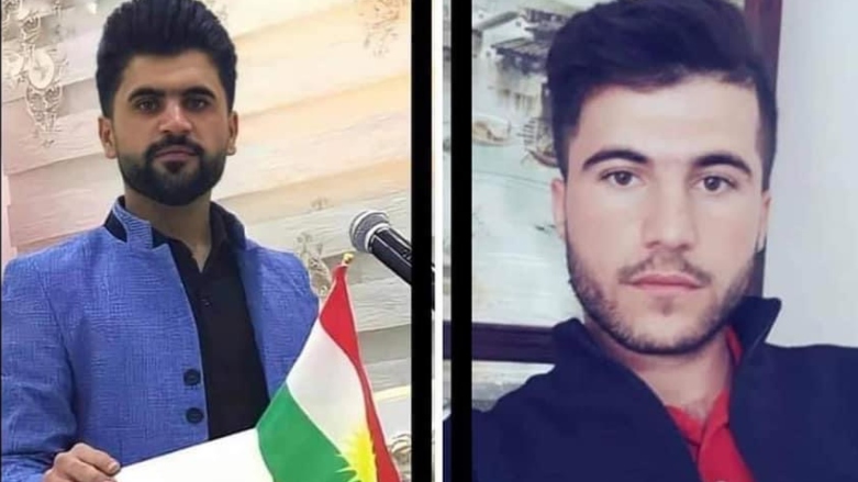 مەریوان، (لای راست) لە تەمەنی 20 ساڵی و زانا (لای چەپ) لە تەمەنی 24 ساڵی بە رووداوی هاتووچۆ گیانیان لەدەستدا